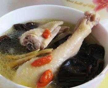 备孕期间喝什么汤好(备孕女人要吃什么补身体的汤更好) 第1张 备孕期间喝什么汤好(备孕女人要吃什么补身体的汤更好) 第1张