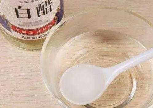 醋洗脸对眼睛有什么好处,怀孕期间能用白醋洗脸吗有影响吗 第1张 醋洗脸对眼睛有什么好处,怀孕期间能用白醋洗脸吗有影响吗 第1张