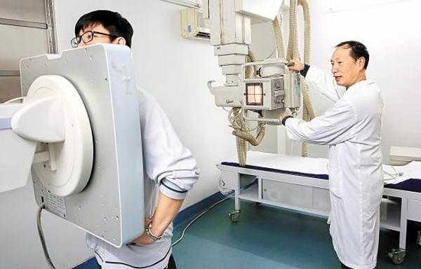 备孕期间可以拍x光吗(婚姻检查拍x光吗) 第1张 备孕期间可以拍x光吗(婚姻检查拍x光吗) 第1张
