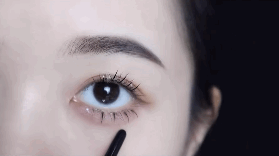 什么时候戴美瞳不好,怀孕期间可以带美瞳吗有影响吗 第1张 什么时候戴美瞳不好,怀孕期间可以带美瞳吗有影响吗 第1张