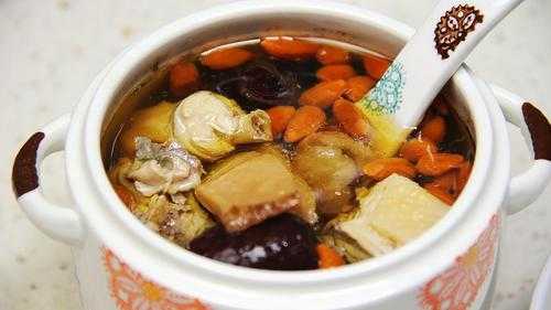 孕期炖汤(孕期炖汤可以放什么材料) 第3张 孕期炖汤(孕期炖汤可以放什么材料) 第3张