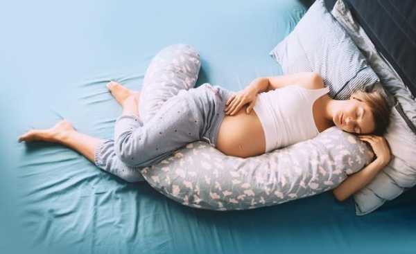 孕期侧睡压肚子一半可以吗,侧卧会不会压到胎儿膀胱 第1张 孕期侧睡压肚子一半可以吗,侧卧会不会压到胎儿膀胱 第1张