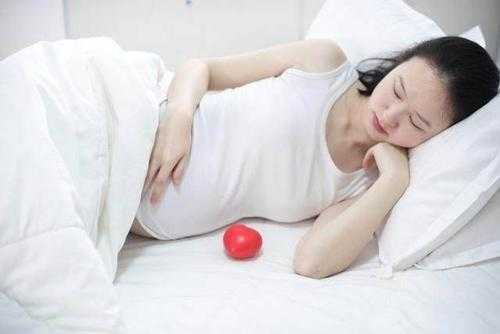 孕晚期胎儿睡眠时间(左侧睡感觉不舒服的,孕晚期可以一直平躺着睡觉吗) 第1张 孕晚期胎儿睡眠时间(左侧睡感觉不舒服的,孕晚期可以一直平躺着睡觉吗) 第1张