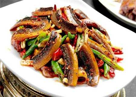 孕期能吃黄鳝吗(孕期能吃黄鳝吗?) 第1张 孕期能吃黄鳝吗(孕期能吃黄鳝吗?) 第1张
