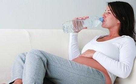 孕期可以喝凉水吗(孕妇可以喝常温水吗) 第2张 孕期可以喝凉水吗(孕妇可以喝常温水吗) 第2张