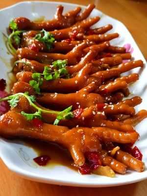 孕期可以吃鸡爪吗(孕期可以吃鸡爪吗前期) 第1张 孕期可以吃鸡爪吗(孕期可以吃鸡爪吗前期) 第1张