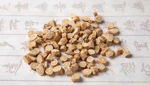 孕期可以吃黄芪吗(黄芪是保胎还是滑胎的) 第2张 孕期可以吃黄芪吗(黄芪是保胎还是滑胎的) 第2张