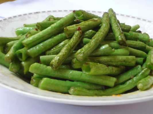 孕期可以吃扁豆吗（孕妇能吃扁豆吗？差不多怀孕两个月了，早期有什么饮食禁忌的呢）  第2张